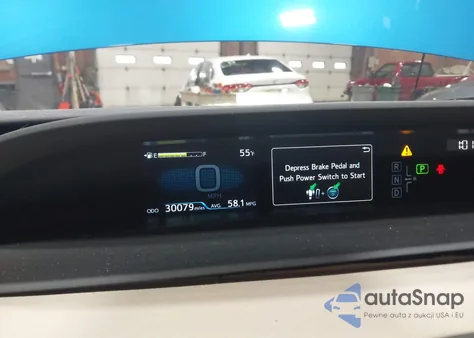 2021 Toyota Prius Le z USA, uszkodzony, nr VIN JTDKAMFU2M3134519